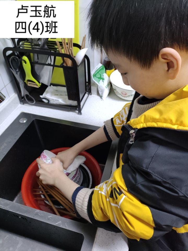 c1c460f70cbb4be987ee012382a8b30e.jpg